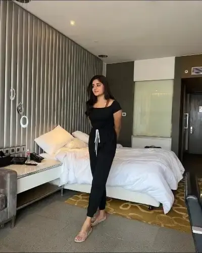 Call Girls Service in Sultan Pur Majra
